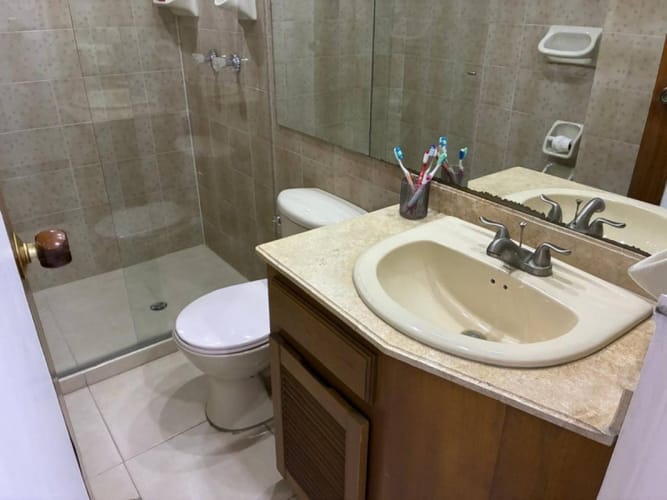 Apartamento en venta en El Poblado, Medellín · foto 9 de 24