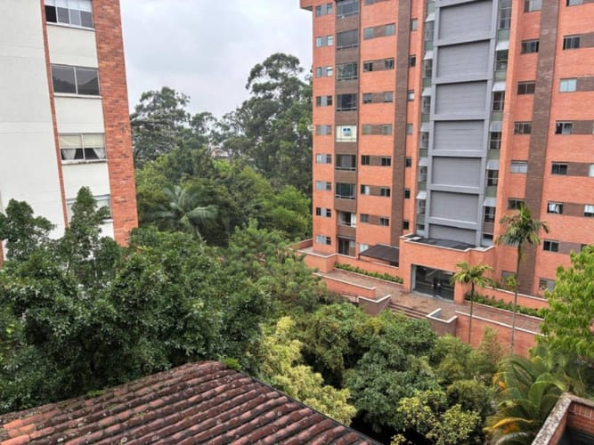 Apartamento en venta en El Poblado, Medellín · foto 11 de 24