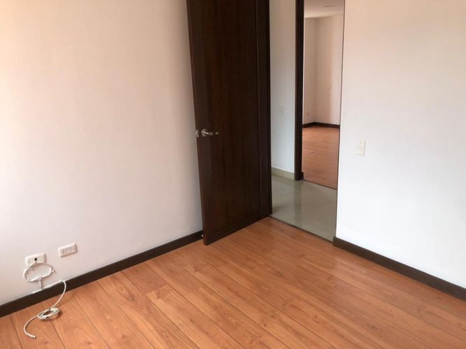 Apartamento de 3 alcobas en arriendo en Santa María De Los Ángeles, Medellín, 110 m² · foto 10 de 24