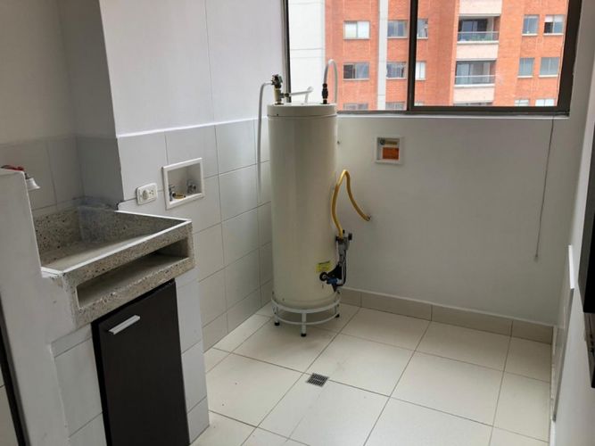Apartamento de 3 alcobas en arriendo en Santa María De Los Ángeles, Medellín, 110 m² · foto 13 de 24
