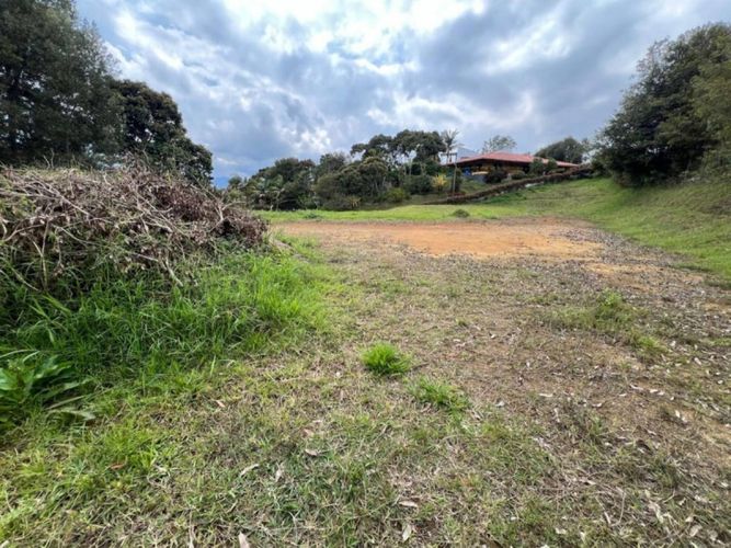 Lote en venta en El Carmen De Viboral, El Carmen de Viboral, 1953 m² · foto 13 de 24