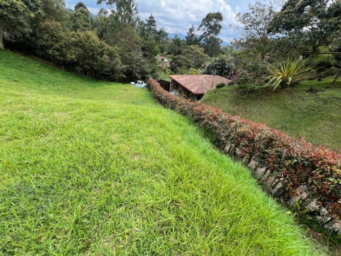 Lote en venta en El Carmen De Viboral, El Carmen de Viboral, 1953 m² · foto 21 de 24