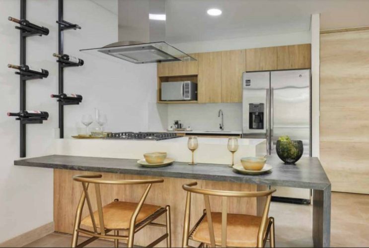 Apartamento en venta en El Poblado, Medellín · foto 3 de 16