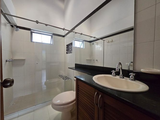 Casa en venta en Loma De Las Brujas, Envigado · foto 10 de 24