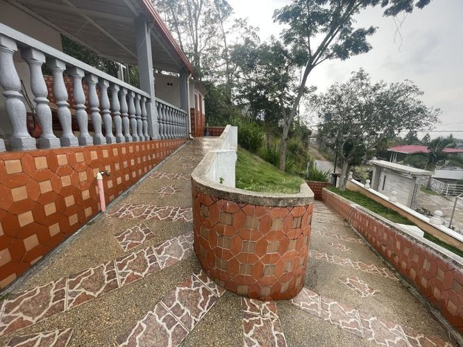 Casa de 3 alcobas en venta en Ruitoque, Floridablanca, 100 m² · foto 3 de 23