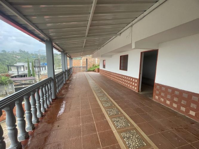 Casa de 3 alcobas en venta en Ruitoque, Floridablanca, 100 m² · foto 5 de 23
