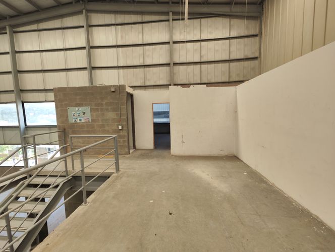 Bodega en arriendo en Copacabana, 850 m² · foto 10 de 20