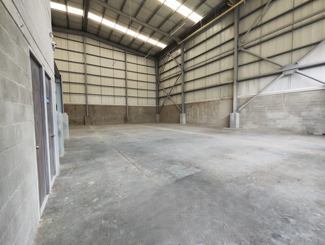 Bodega en arriendo en Copacabana, 850 m² · foto 14 de 20