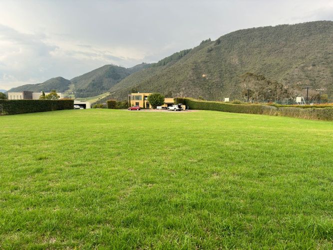 Lote en venta en Centro, La Calera · foto 6 de 20