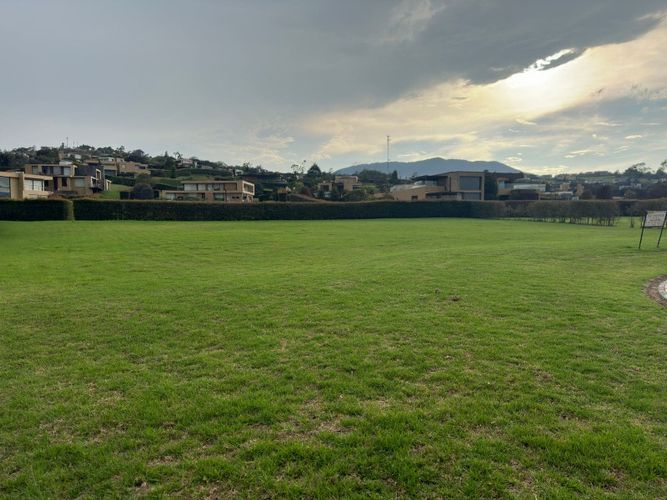 Lote en venta en Centro, La Calera · foto 9 de 20