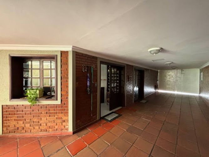 Casa de 3 alcobas en venta en Lisboa Usaquén, Bogotá, 341 m² · foto 11 de 23
