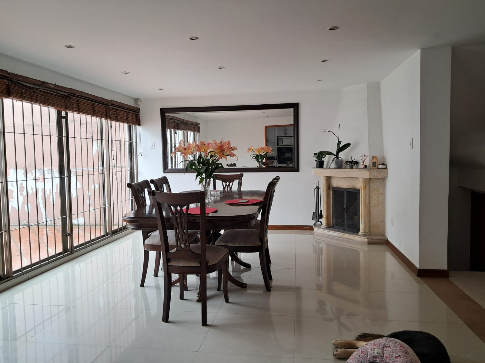 Casa en venta en El Contador, Bogotá · foto 4 de 24