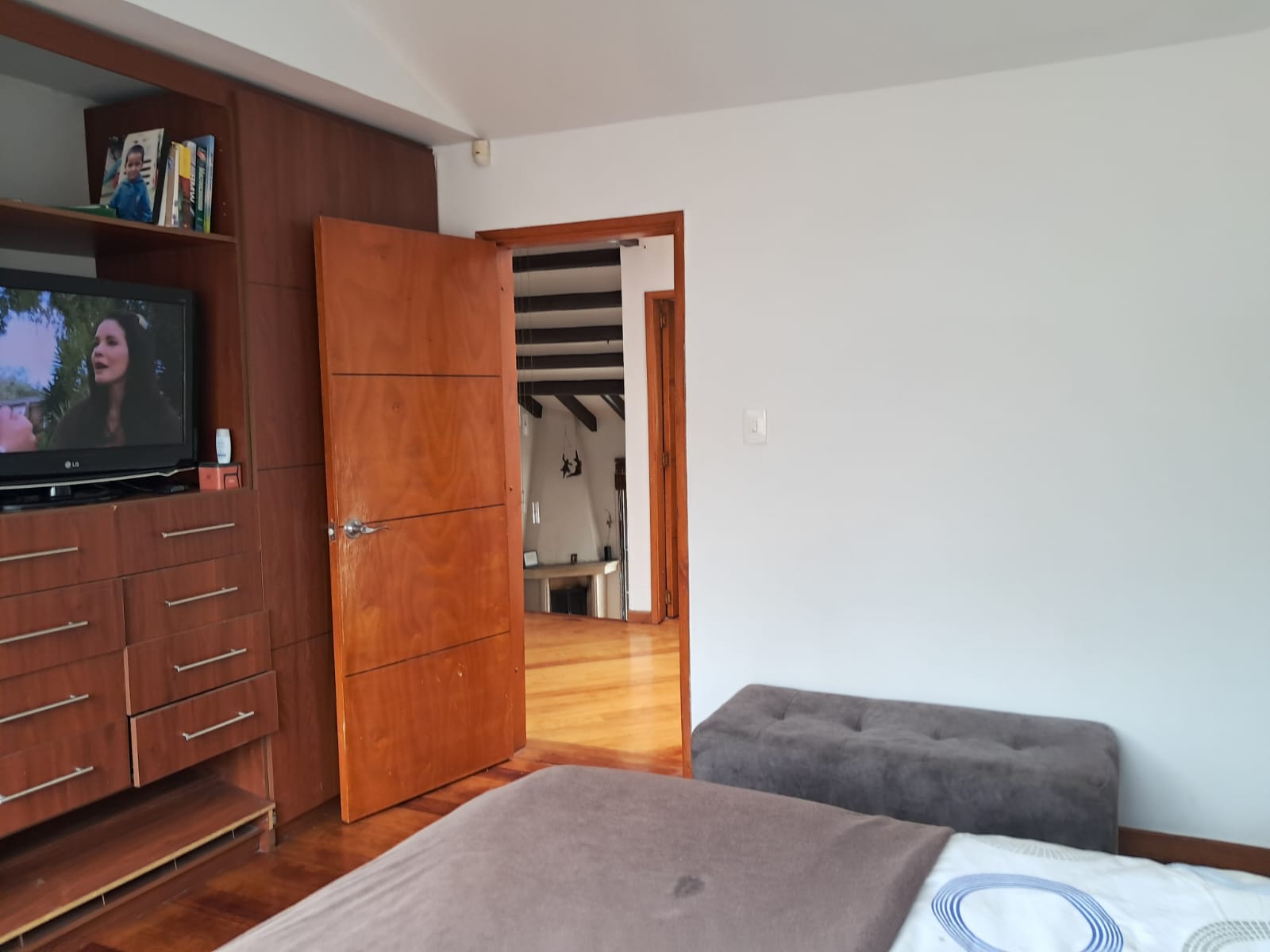 Casa en venta en El Contador, Bogotá · foto 10 de 24