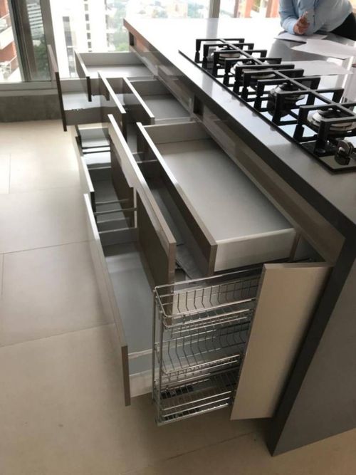 Apartamento de 3 alcobas en arriendo en Lalinde, Medellín, 230 m² · foto 13 de 17