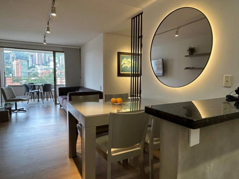 Apartamento en arriendo en El Poblado, Medellín · foto 3 de 12
