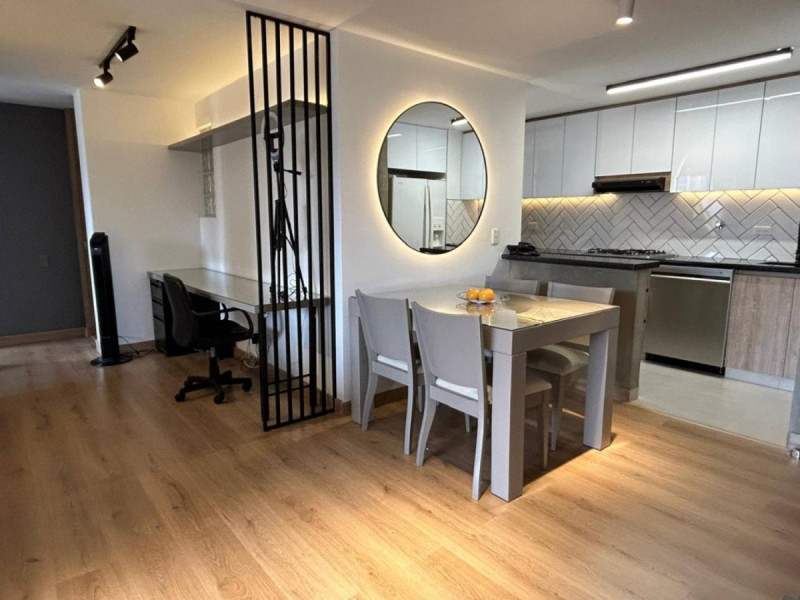 Apartamento en arriendo en El Poblado, Medellín · foto 4 de 12