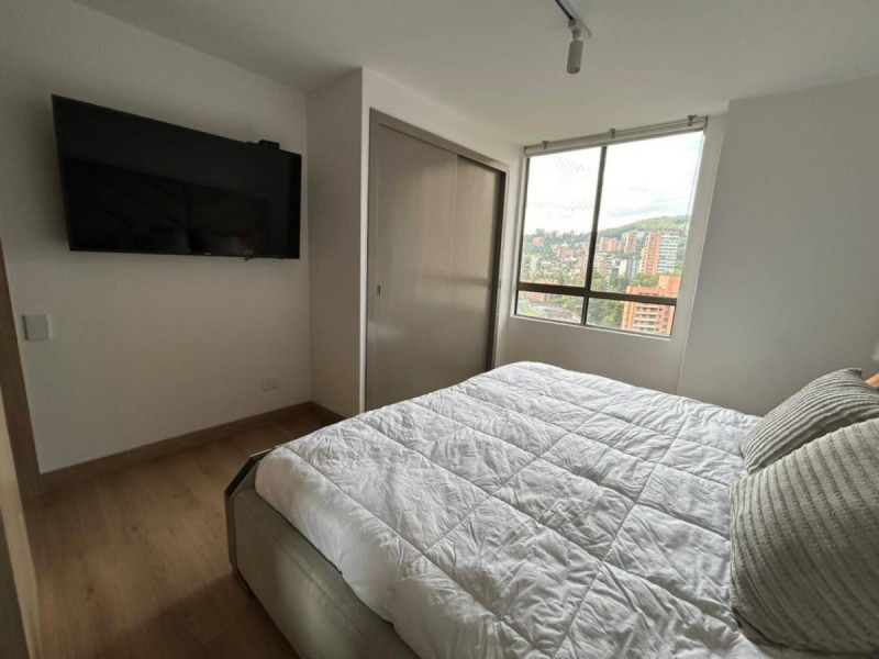 Apartamento en arriendo en El Poblado, Medellín · foto 6 de 12