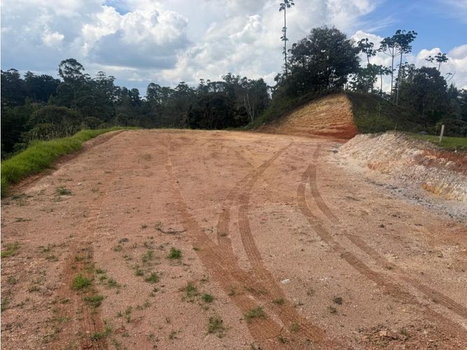 Lote en venta en El Carmen De Viboral, El Carmen de Viboral, 3333 m² · foto 8 de 12