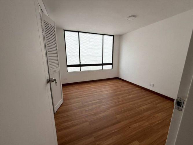 Apartamento de 3 alcobas en arriendo en La Florida, Medellín, 140 m² · foto 6 de 18