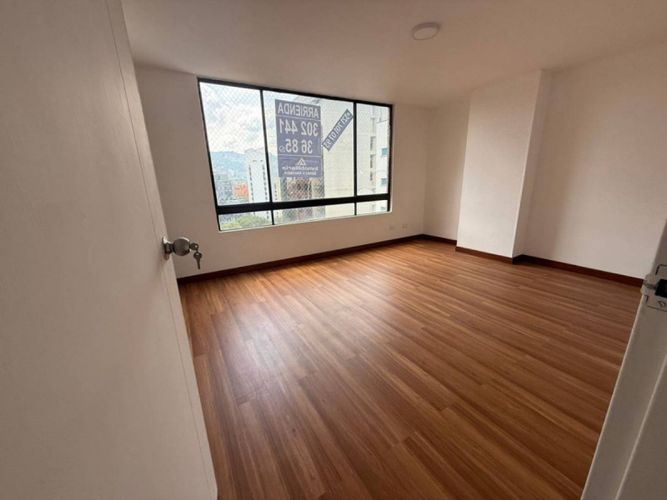 Apartamento de 3 alcobas en arriendo en La Florida, Medellín, 140 m² · foto 8 de 18