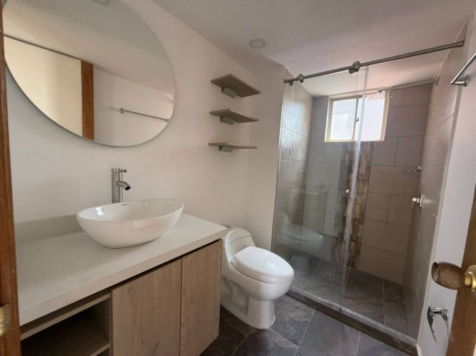 Apartamento de 3 alcobas en arriendo en La Florida, Medellín, 140 m² · foto 17 de 18
