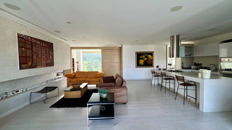 Apartamento en arriendo en El Poblado, Medellín · foto 8 de 21