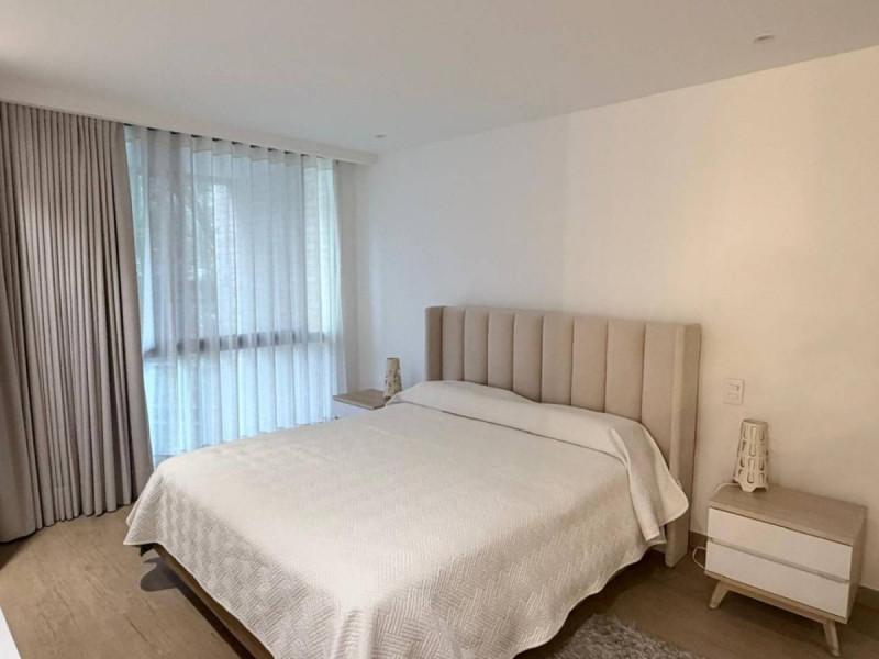 Apartamento en arriendo en El Poblado, Medellín · foto 5 de 24