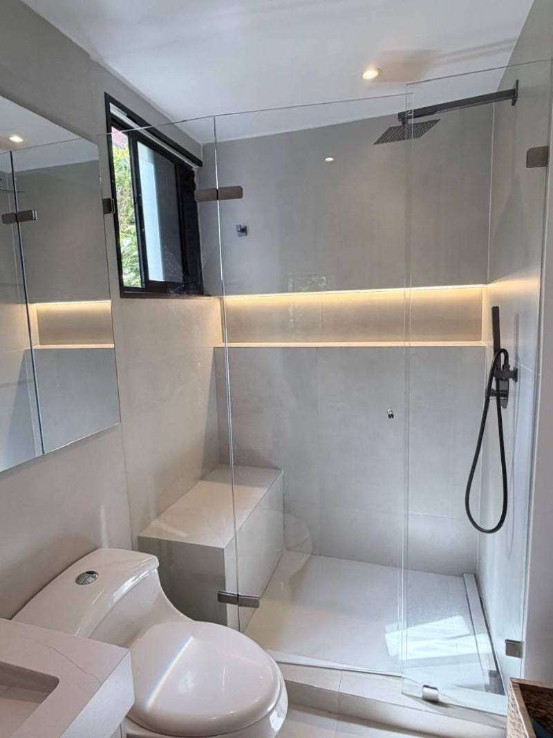 Apartamento en arriendo en El Poblado, Medellín · foto 23 de 24