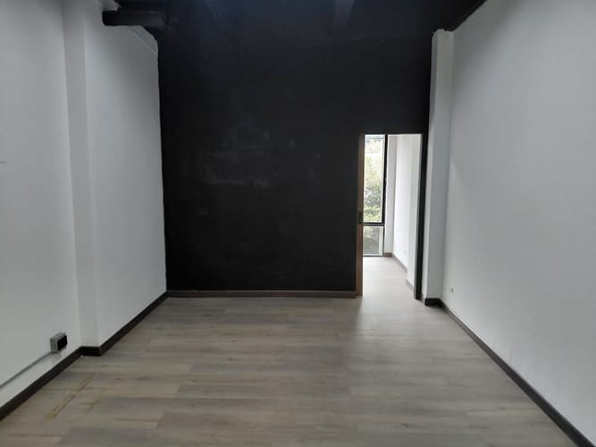 Oficina en arriendo en La Aguacatala, Medellín, 35 m² · foto 6 de 11