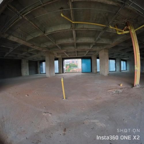 Oficina en arriendo en El Poblado, Medellín, 670 m² · foto 4 de 9