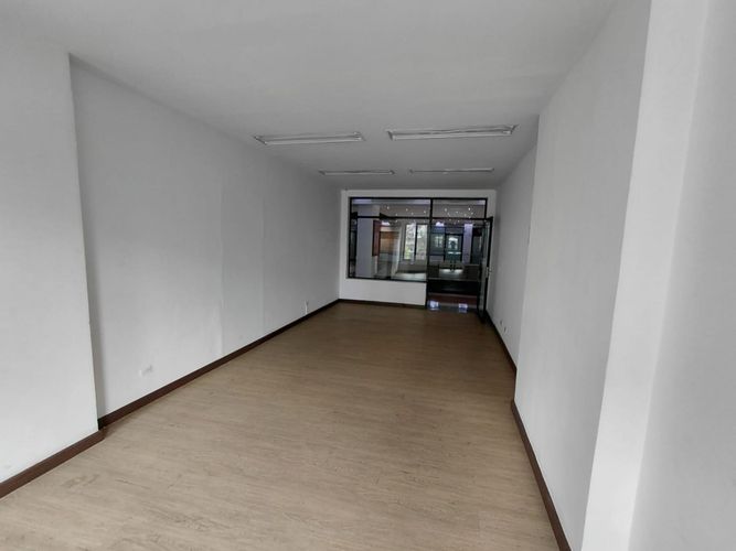 Oficina en arriendo en La Aguacatala, Medellín, 35 m² · foto 5 de 11