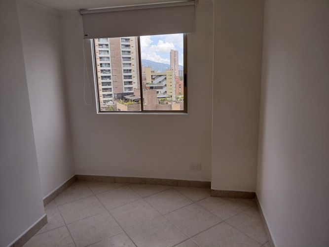 Apartamento de 2 alcobas en arriendo en La Florida, Medellín, 110 m² · foto 10 de 24
