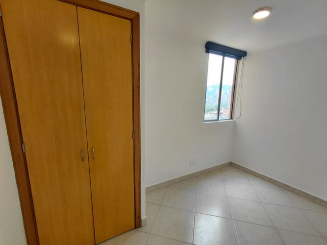 Apartamento de 2 alcobas en arriendo en La Florida, Medellín, 110 m² · foto 14 de 24