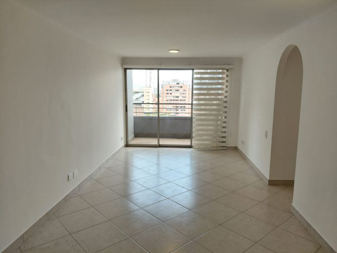 Apartamento de 2 alcobas en arriendo en La Florida, Medellín, 110 m² · foto 19 de 24