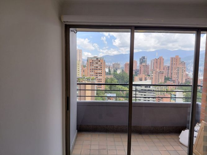 Apartamento de 2 alcobas en arriendo en La Florida, Medellín, 110 m² · foto 20 de 24