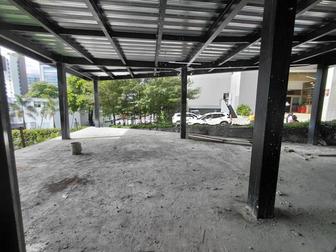 Local en arriendo en La Aguacatala, Medellín, 138 m² · foto 12 de 13