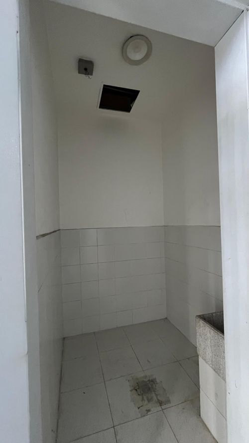 Local en arriendo en Caribe, Medellín, 45 m² · foto 3 de 10