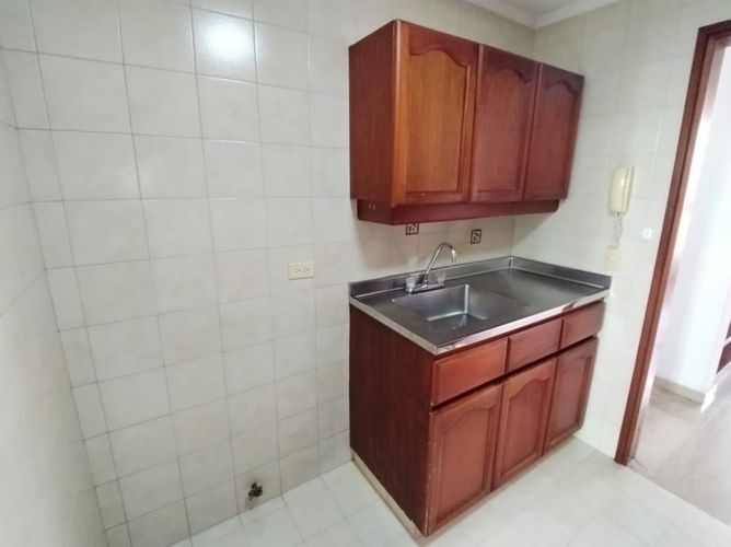Apartamento de 3 alcobas en arriendo en El Tesoro, Medellín, 130 m² · foto 11 de 15