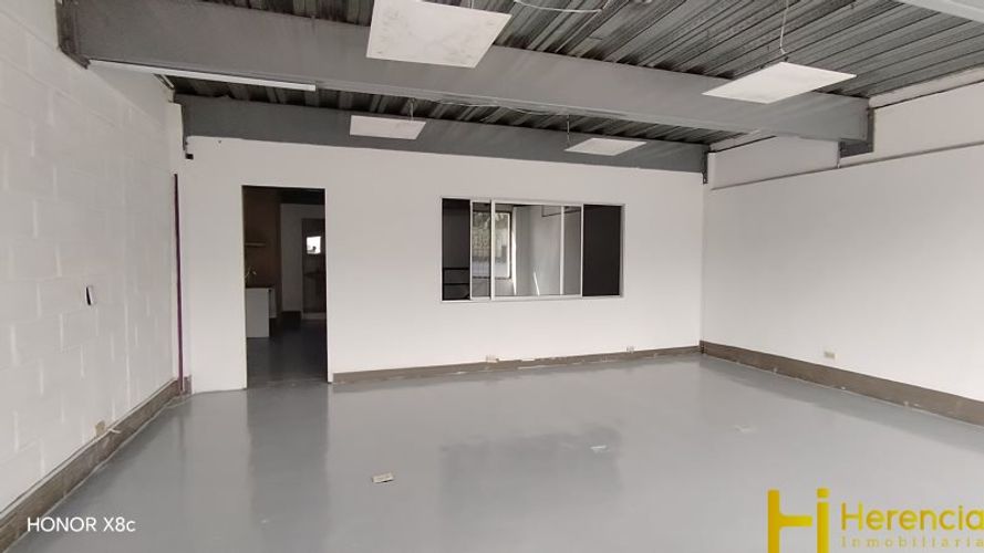 Local en arriendo en Tenche, Medellín, 155 m² · foto 14 de 14