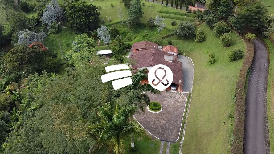 Casa de 3 alcobas en venta en La Tablaza, La Estrella · foto 2 de 24