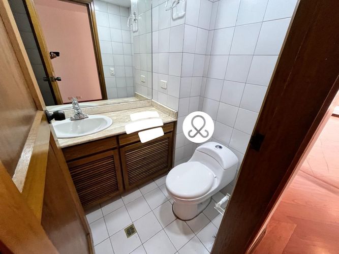 Apartamento de 4 alcobas en venta en El Poblado, Medellín, 260 m² · foto 10 de 24