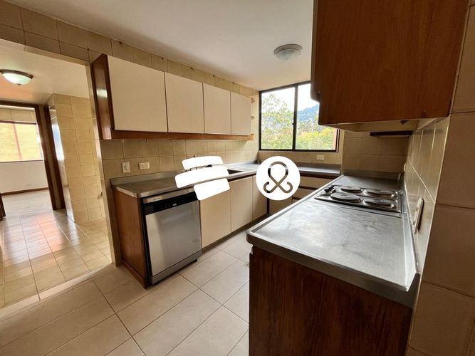 Apartamento de 4 alcobas en venta en El Poblado, Medellín, 260 m² · foto 14 de 24
