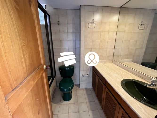 Apartamento de 4 alcobas en venta en El Poblado, Medellín, 260 m² · foto 17 de 24