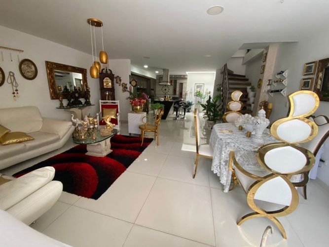 Casa de 4 alcobas en venta en Las Brisas, La Estrella, 174 m² · foto 2 de 9
