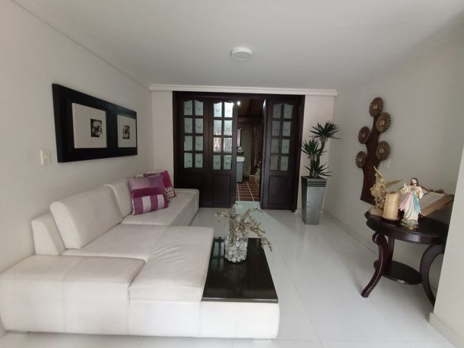 Apartamento en venta en El Ingenio, Cali · foto 5 de 24