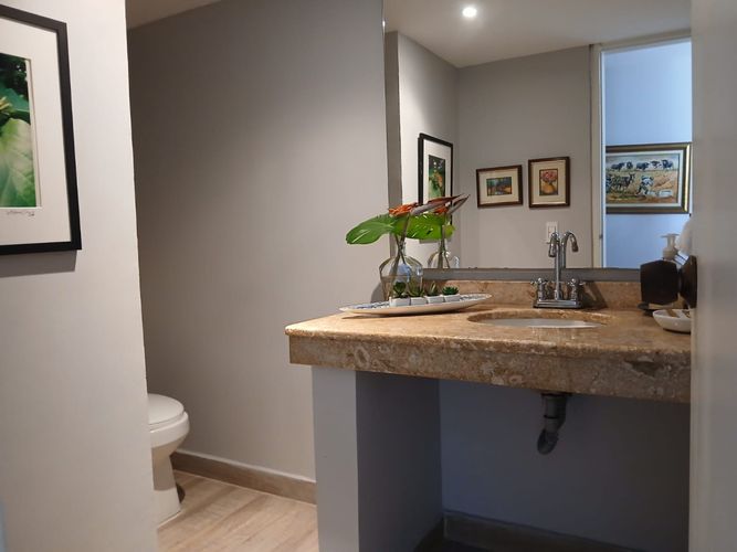Apartamento de 2 alcobas en venta en Los Balsos, Medellín, 174 m² · foto 11 de 12