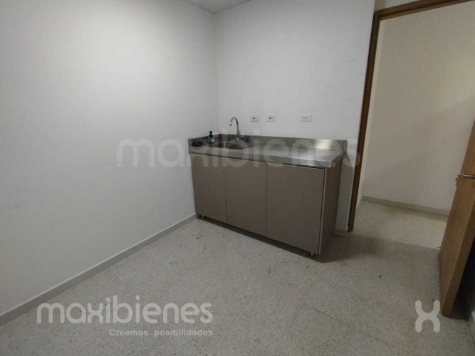 Bodega en arriendo en Chagualo, Marinilla, 400 m² · foto 12 de 13