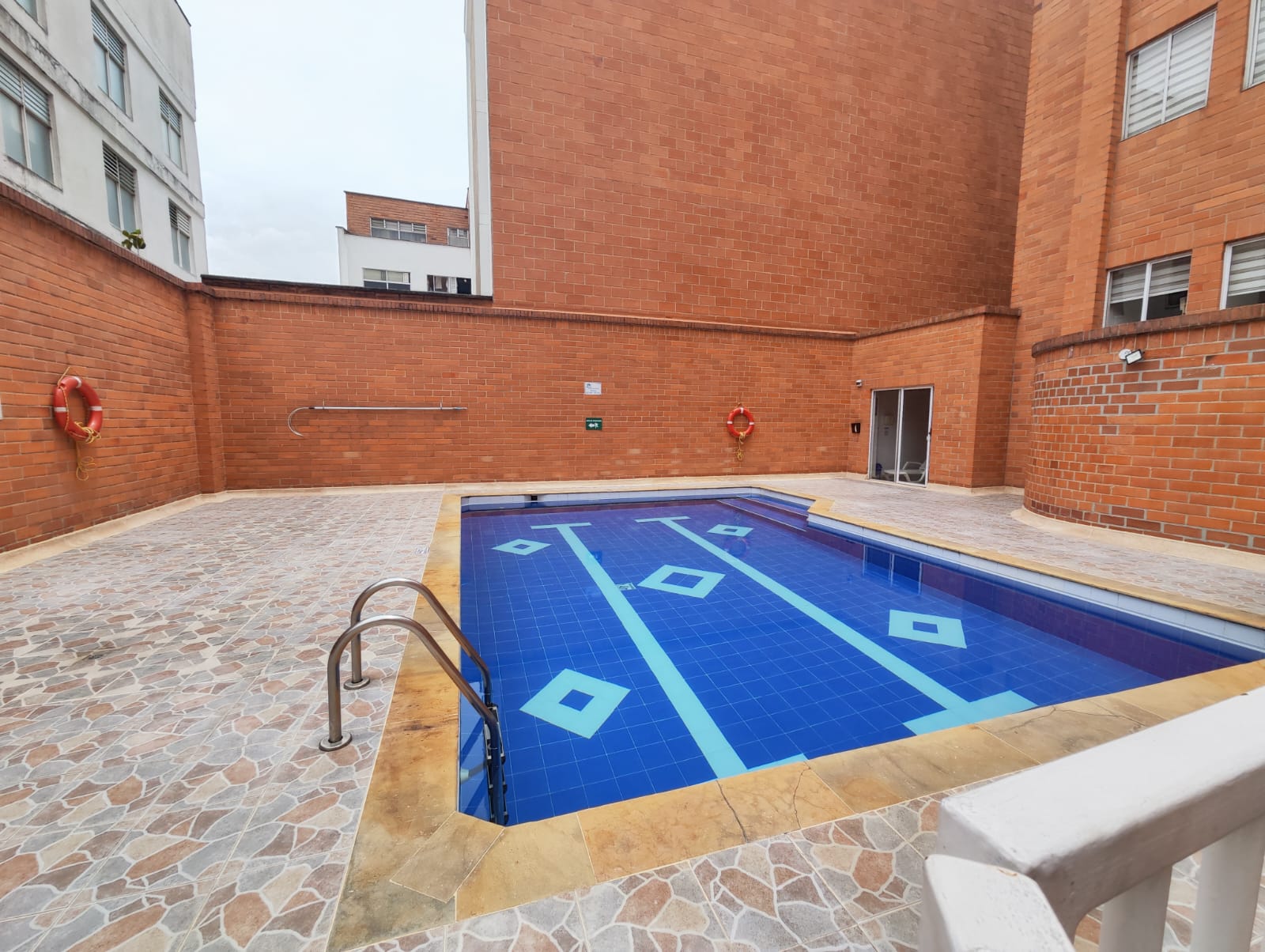 Apartamento en arriendo en Laureles, Medellín · foto 20 de 20