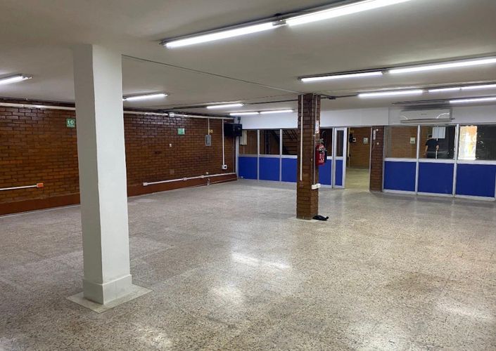 Bodega en arriendo en Obrero, Cali, 460 m² · foto 3 de 11