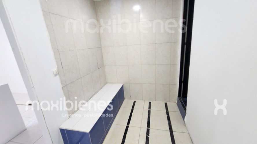 Local en arriendo en Prado, Bello, 70 m² · foto 4 de 8